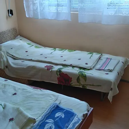 Maison d'hôtes песента на морето 3*