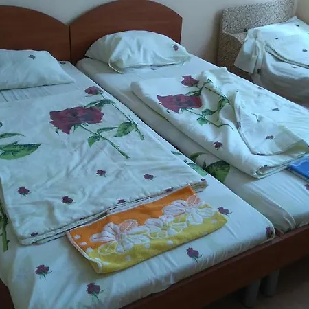 песента на морето Обзор